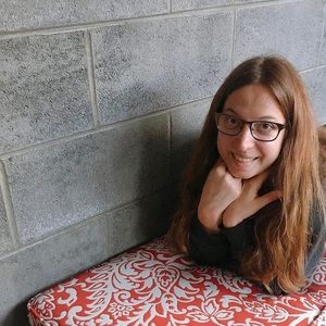 Meet your Posher, Maya rose